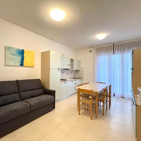 Palazzo Masotto - Carraro Immobiliare Jesolo - Family Apartments Экстерьер фото